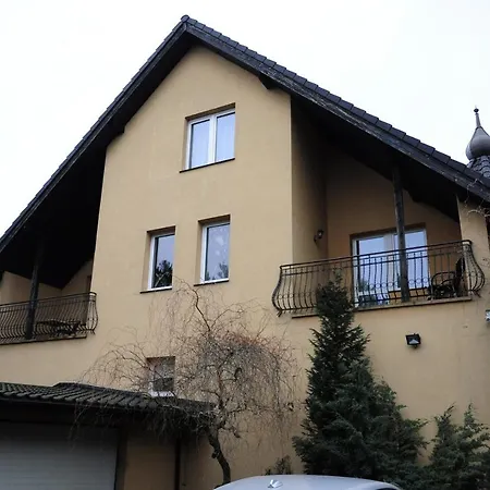 Szálloda Zieliniec 2*