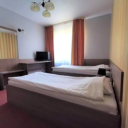 Zieliniec Hotel 2*
